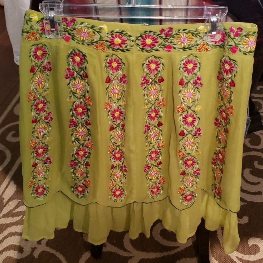 Classy skirt by Josphine